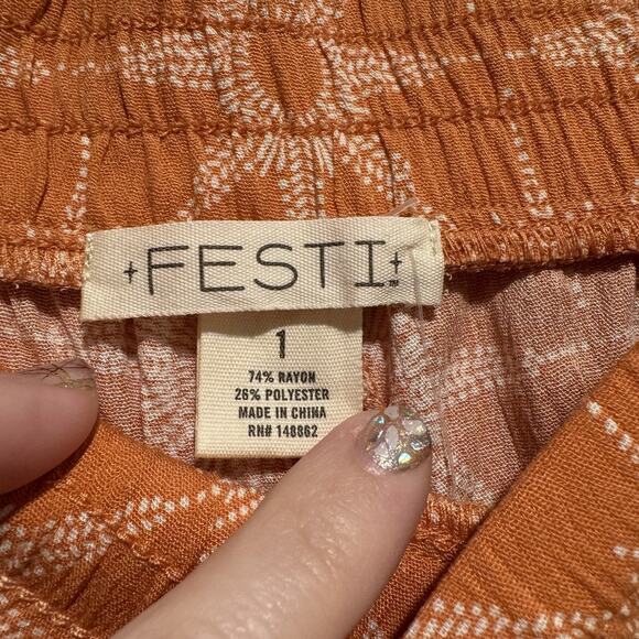 Torrid Festi Orange Star Wide Leg Tiered Pants Boho Festival NEW Size 1X - Picture 5 of 7